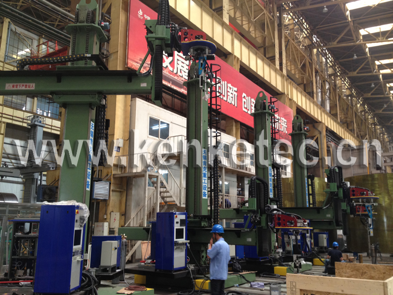 <b>重型焊接操作機(jī)（內(nèi)壁端面堆焊、窄間隙內(nèi)對(duì)接</b>